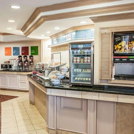 Comfort Suites Fort Wayne - Southwest Екстериор снимка