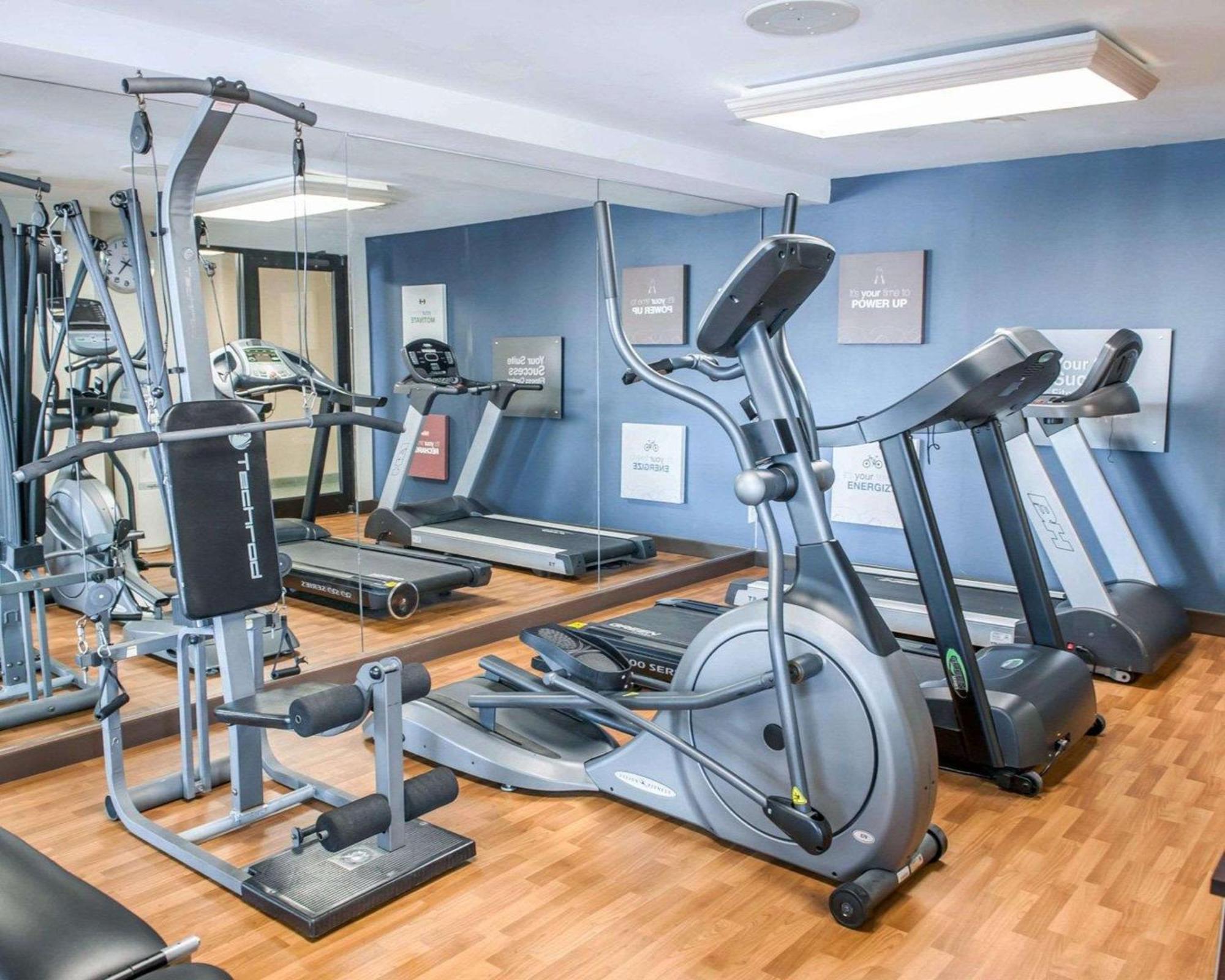 Comfort Suites Fort Wayne - Southwest Екстериор снимка