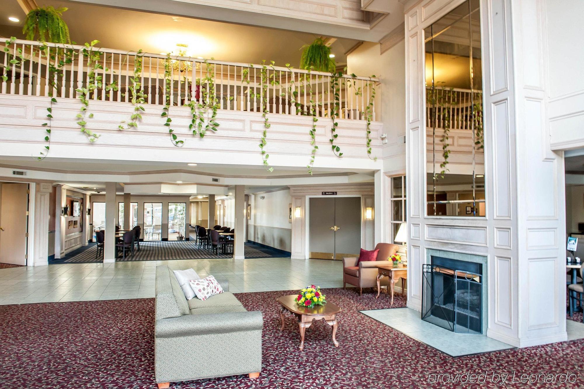 Comfort Suites Fort Wayne - Southwest Екстериор снимка