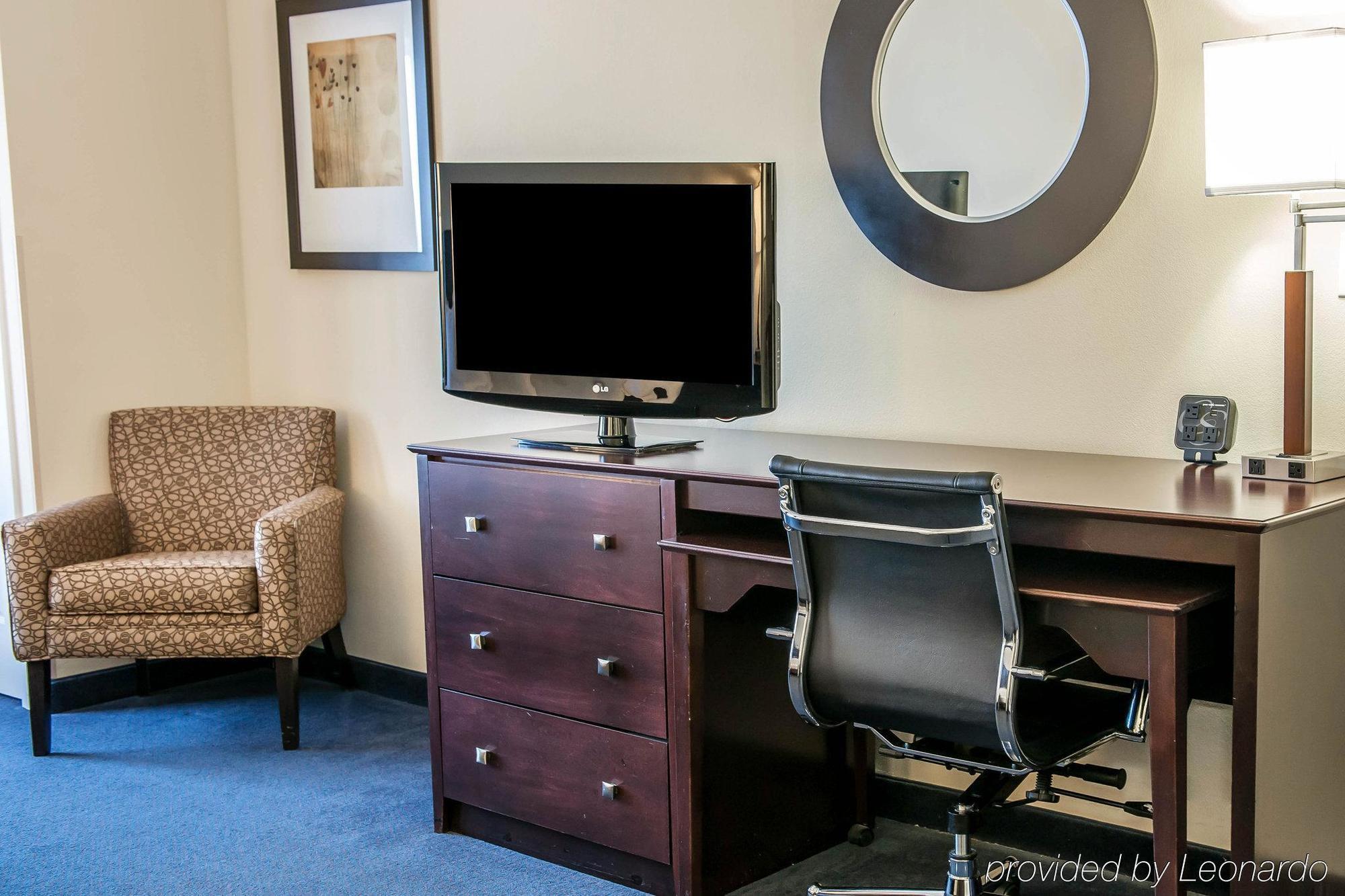 Comfort Suites Fort Wayne - Southwest Екстериор снимка