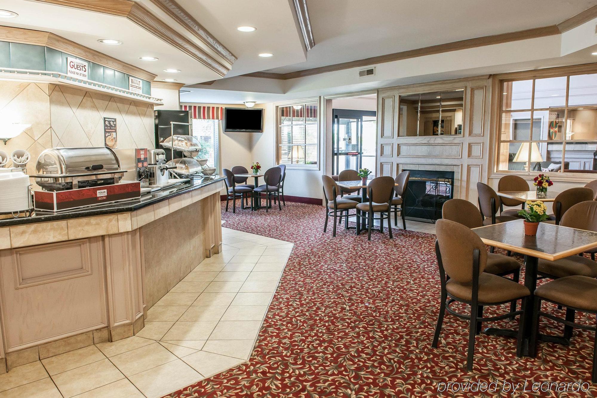 Comfort Suites Fort Wayne - Southwest Екстериор снимка