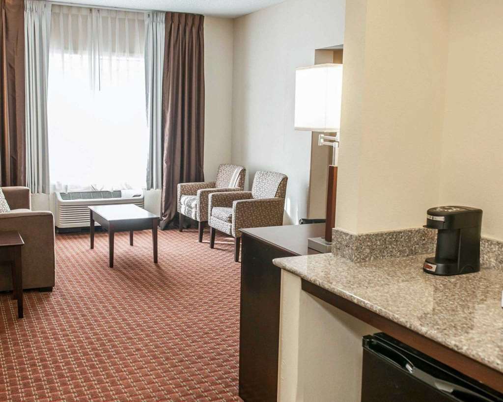 Comfort Suites Fort Wayne - Southwest Стая снимка