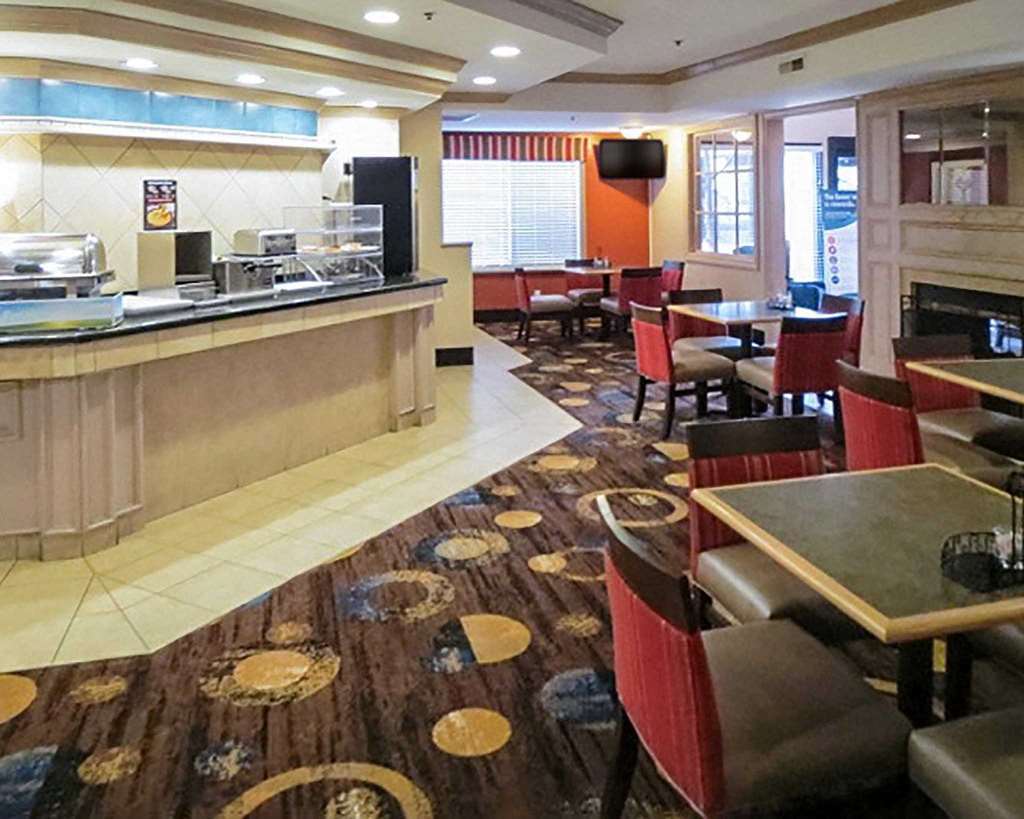 Comfort Suites Fort Wayne - Southwest Ресторант снимка